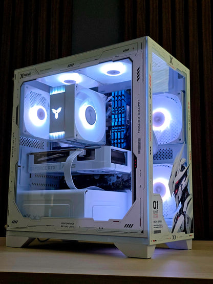 2.White Mecha Edition Game PC – Ryzen 7 / RTX 5060 Ti / 32GB RAM