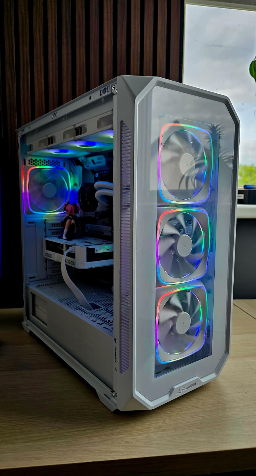 Game PC SET Ryzen 5 7600X RX 9060XT 16GB  32GB DDR5 + 32" 240Hz
